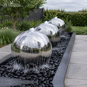 Композиция «Линия» — 3 сферы Ø500 мм. Характеристики, комплектация и срок изготовления — по проекту.